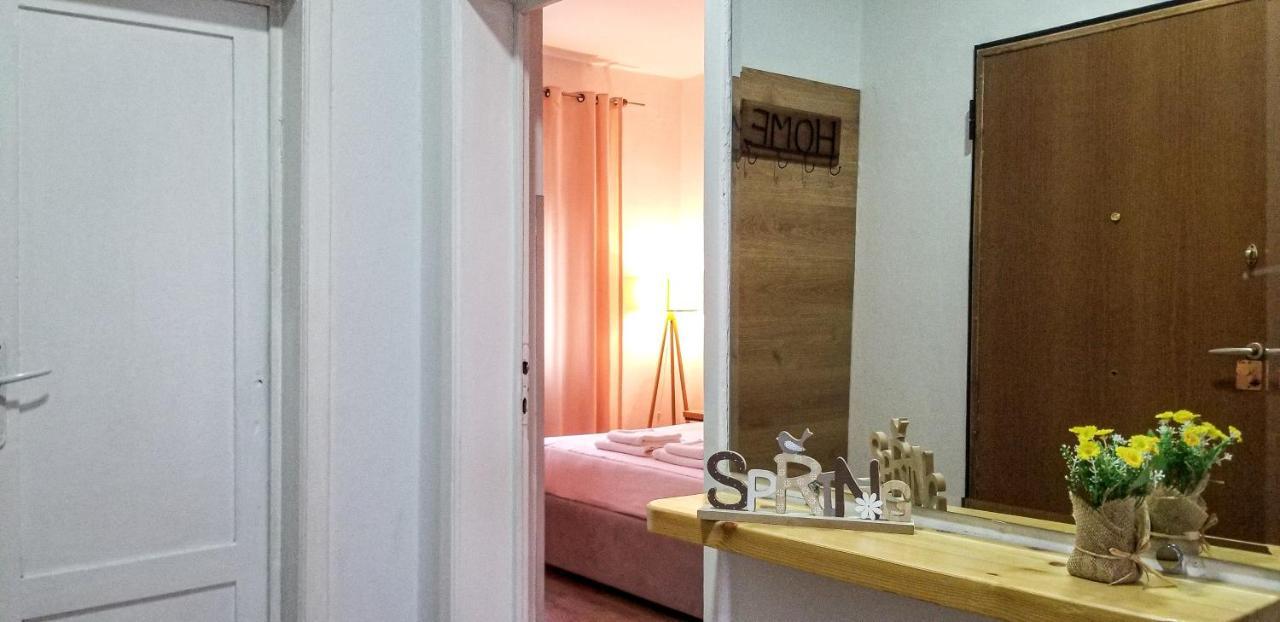 Spacious And Cozy Apartment - Ajia Apartment Tirana Exterior photo